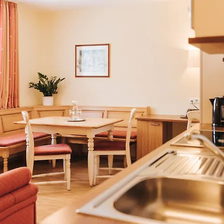 Schneider Dependance Lägenhet Obertauern